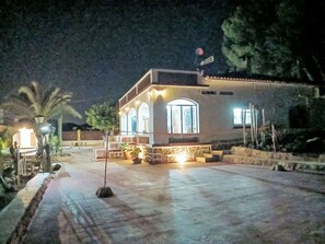 Exterior - Ferienvilla, Seeblick, privater Pool und Parkplatz by Interhome (Moraira)