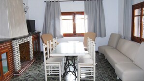 Dining - Ferienvilla, Seeblick, privater Pool und Parkplatz by Interhome (Moraira)