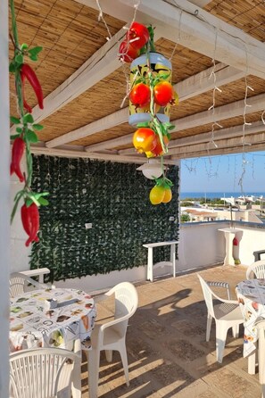 Outdoor dining - Wohnung Cala Pescatori ein paar Schritte vom Meer entfernt by Interhome (Ostuni)