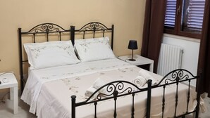 Room - Wohnung Cala Pescatori ein paar Schritte vom Meer entfernt by Interhome (Ostuni)