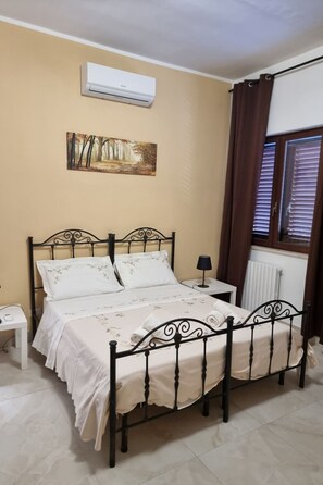 Internet - Wohnung Cala Pescatori ein paar Schritte vom Meer entfernt by Interhome (Ostuni)