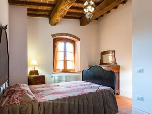 Room - Wohnung mit Garten, Grill und Terrasse by Interhome (Montecatini Val di Cecina)