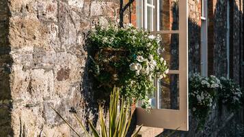 Chi tiết ngoại thất