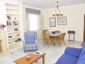 TV, fireplace - Ferienvilla "Francisca by Interhome (Ciutadella)