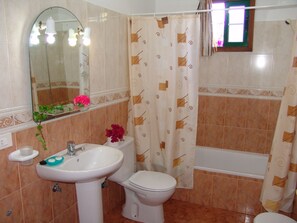 Towels - für 4 Personen ca. 50 m² in La Punta, La Palma (Westküste von La Palma) by Interhome (Tijarafe)