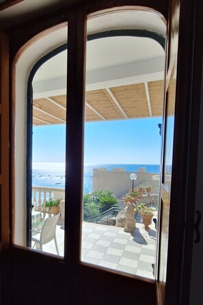 Interior - 'Villa Rizzo' mit Terrasse by Interhome (Castro)