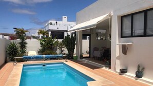 Pool - Wohnung mit Schwimmbad by Interhome (Playa Blanca)