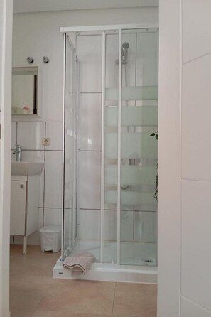 Towels - Wohnung mit Schwimmbad by Interhome (Playa Blanca)