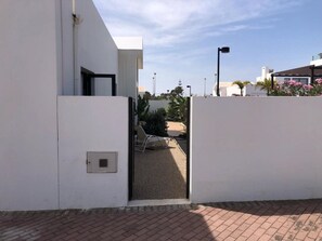 Exterior - Wohnung mit Schwimmbad by Interhome (Playa Blanca)