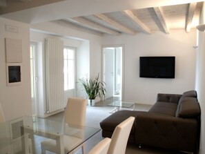 Living area - Apartment  by Interhome (Castro)