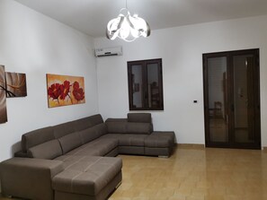 Living area - Helle Wohnung in Santa Maria al Bagno by Interhome (Marina di Pescoluse)