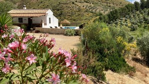 Exterior - Wunderschön gelegenes Ferienhaus mit privatem Pool by Interhome (Málaga / Antequera)