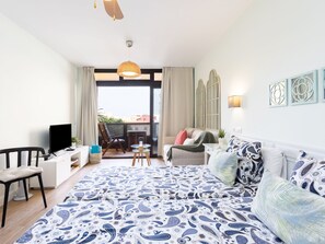 Living area - Prime Homes Muelle Studio by Interhome (Puerto de la Cruz)