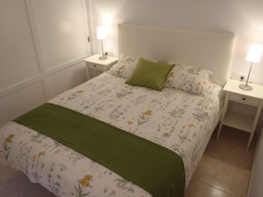 2 Schlafzimmer, Internetzugang
