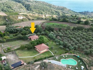 Exterior - Villa im Grünen mit Schwimmbad, in der Nähe des Meeres by Interhome (Capo Vaticano)