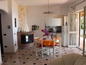 Kitchen / Dining Room - Vanessa by Interhome (Capo Vaticano)