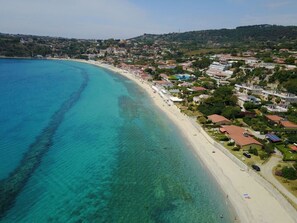 Beach - LeCasetteSulMare - Komfort mit Meerblick by Interhome (Capo Vaticano)