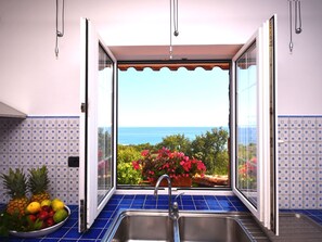 Interior - Traumvilla mit Panoramapool by Interhome (Vibonati)