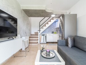 Living area - mit eigenem Garten und Terrasse by Interhome (Maspalomas)