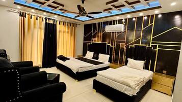 Sistema de insonorización, tabla de planchar con plancha y wifi gratis