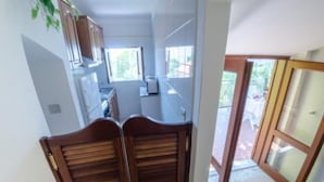 Fridge, oven, cookware/dishes/utensils - Ro. e Se. in Palinuro DE Blaue Flagge by Interhome (Centola)