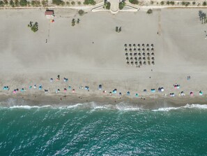 Beach - "La Invincible Moja" (Die unbesiegbare Moja) by Interhome (Mojácar)