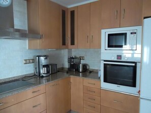 Fridge, microwave, oven, dishwasher - Cielo en Oasis by Interhome (Mojácar)