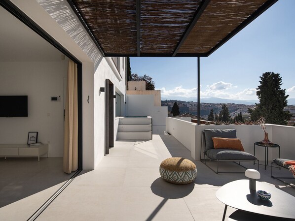 Terrace/patio - Privater Pool - Terrasse mit Aussicht - Tolle Lage by Interhome (Granada)
