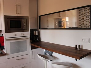 Fridge, microwave, oven, dishwasher - Das Nest des Vulkans by Interhome (Corralejo)