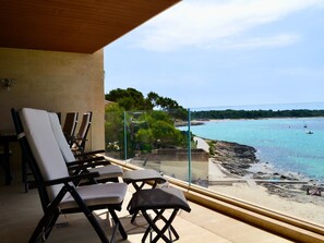 Terrace/patio - Luxuswohnung direkt am Strand by Interhome (Colònia St Jordi)