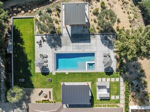 Exterior - Retreat - sleeps 6 with Pool & Spa! 1 Mile to L.O. (Los Olivos)