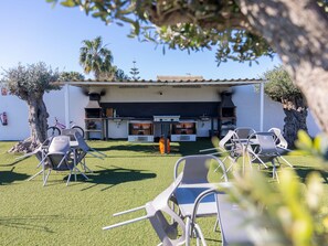 Outdoor dining - Bungalow Buda Strand by Interhome (Chipiona)