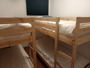 2 bedrooms, bed sheets - Picturesque Apartment in Sierra Nevada (Monachil)