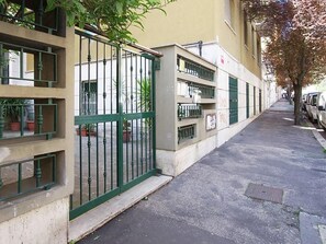 Property grounds - Moderne Ferienwohnung in absolut zentraler Lage in der Nähe des Vatikans by Interhome (Rome)