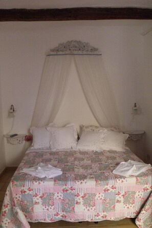 Internet - in Trastevere im Herzen von Rom by Interhome (Rome)