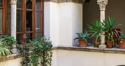 Palazzo Malfatti Zwei-Zimmer-Wohnung für zwei Personen by Interhome