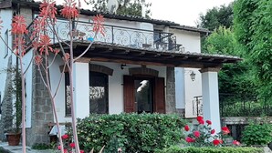 Exterior detail - Villa Garden am See by Interhome (Bracciano)