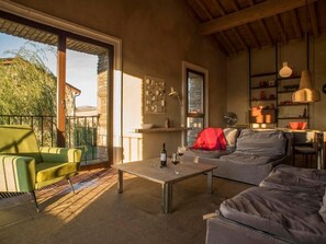 Living area - "Villa Allegria" mit Gemeinschaftspool by Interhome (Volterra)