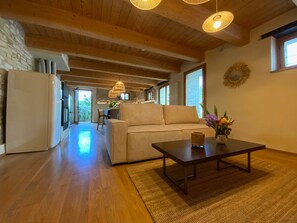 TV - Monte Pino by Interhome (Pergola)