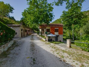 Exterior - Wohnung 'Casale La Baiona by Interhome (Acqualagna)