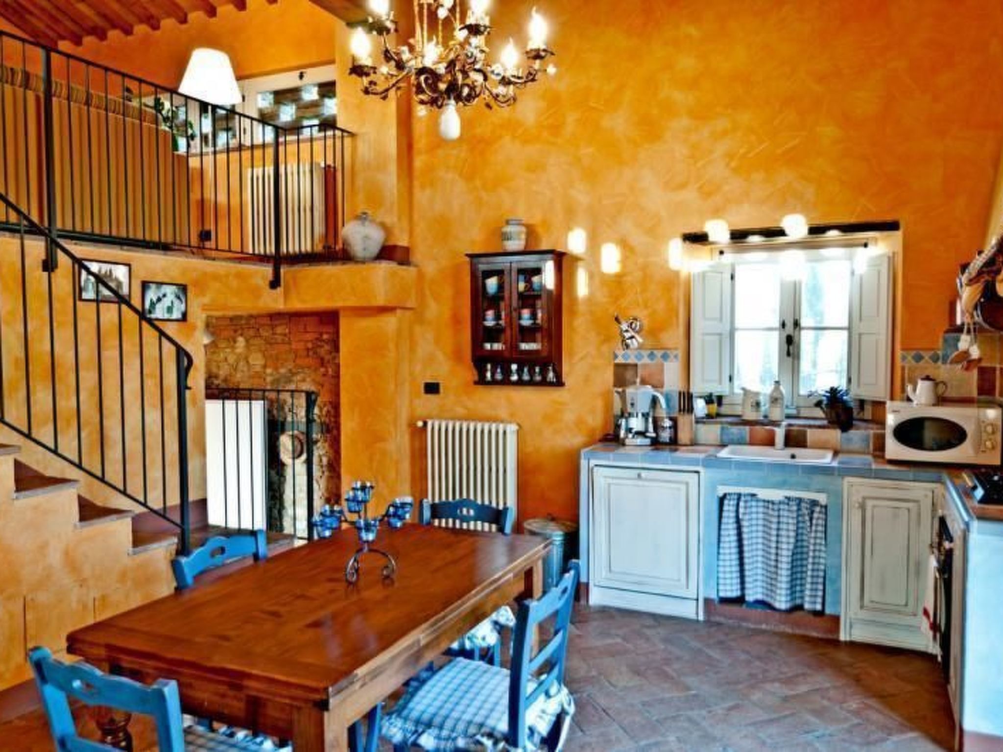 Frigorifero, microonde, forno, lavastoviglie