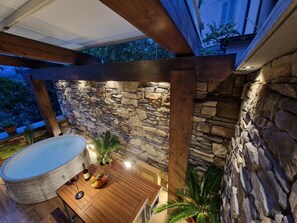 Outdoor spa tub - Papalino Charmantes Haus by Interhome (Larciano)