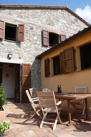 Outdoor dining - in Acquapendente mit Großem Garten by Interhome (Acquapendente)