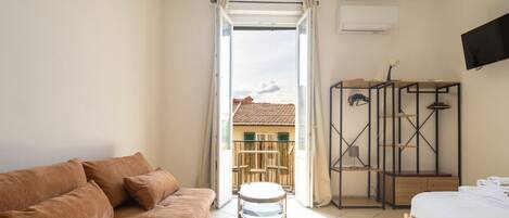 Tabla de planchar con plancha