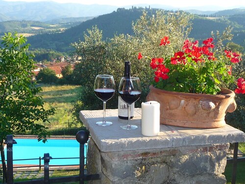 Geranei Haus mit Schwimmbad zwischen Florenz und by Interhome