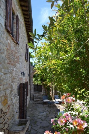 Property grounds - Altes Steinhaus mit Garten by Interhome (Corciano)