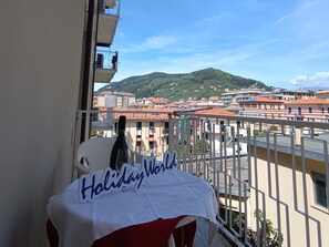 Outdoor dining - Casa le Fontane bei Holiday World by Interhome (Chiavari)