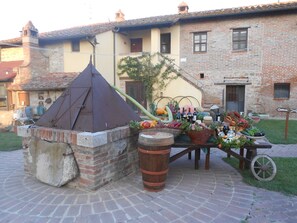 Outdoor dining - Ein Urlaub im Grünen by Interhome (Castiglione del Lago)