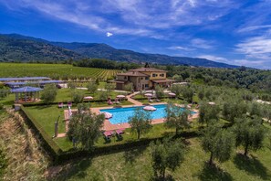 Seasonal outdoor pool - Agriturismo Savernano (Reggello)