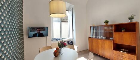 تناول الطعام